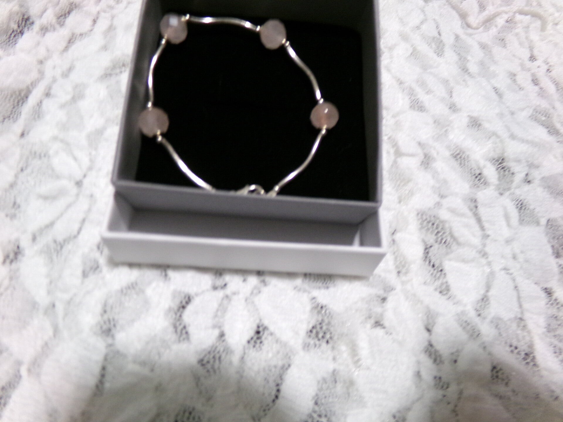 Bracelet Quartz Rose Véritable Unique et acier inoxydable FEMME