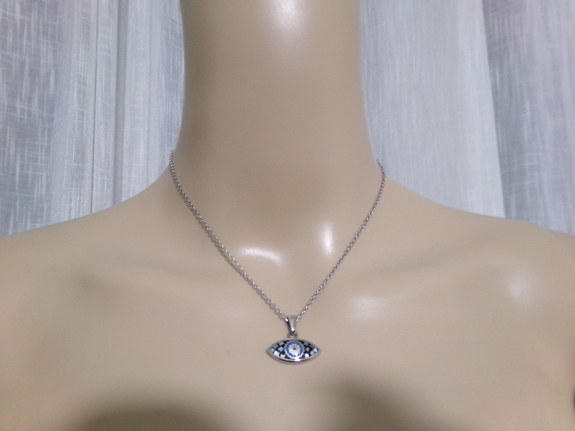 PENDENTIF OEIL BLEU DE PROTECTION LARGEUR 18 MM CHAINE 40CM AJUSTABLE+5 CM HOMME FEMME