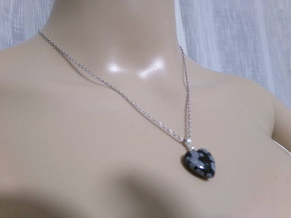 Pendentif en Coeur en OBSIDIENNE MOUCHETEE 10mm HOMME FEMME CORDON CUIR NOIR OU CHAINE AU CHOIX