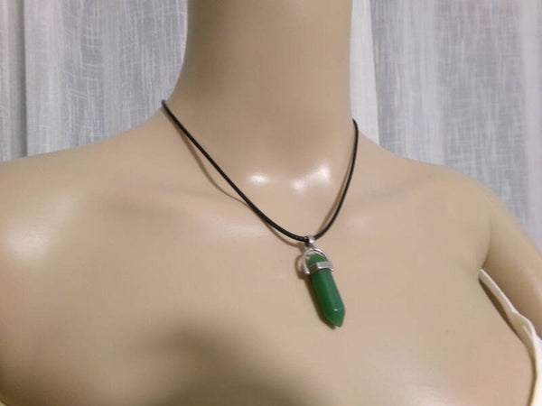 PENDENTIF POINTE 30MM (POINTE) AVENTURINE VERTE HOMME FEMME CORDON CUIR NOIR OU CHAINE AU CHOIX