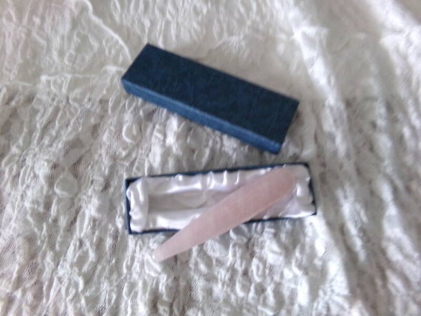 BATON DE MASSAGE EN QUARTZ ROSE 10cm x 1.5cm Bien être