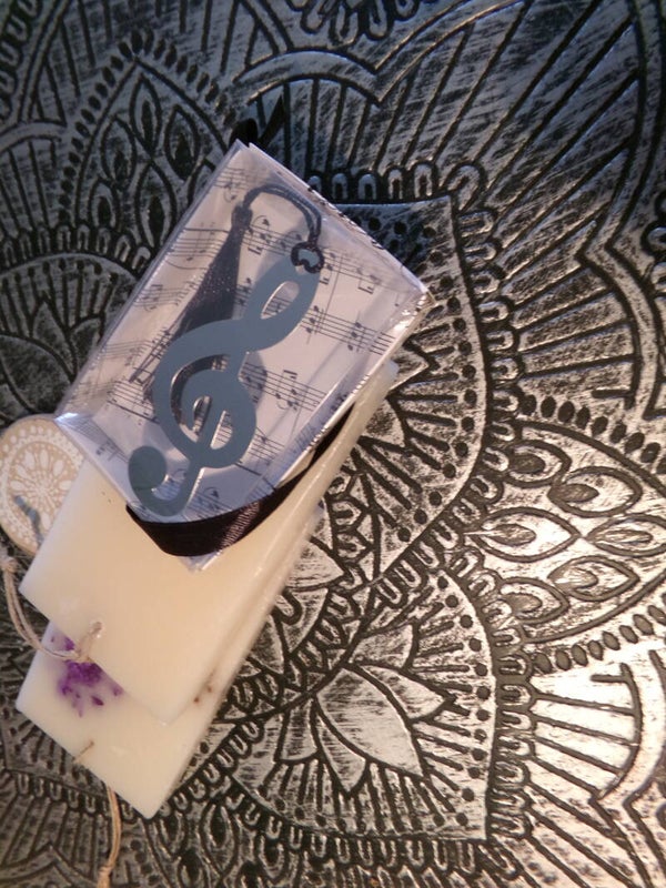 MARQUE PAGE NOTE DE MUSIQUE DANS SA BOITE CADEAU SUBLIME