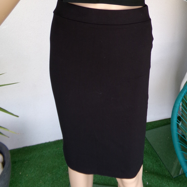 Jupe Elasthane simple mi-longue Noire FOREVER 21 Taille M