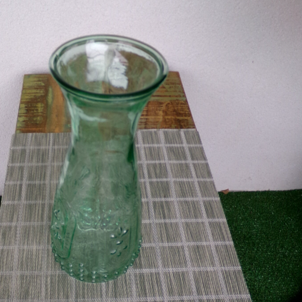 Carafe Vert d'eau avec motifs originaux ou vases