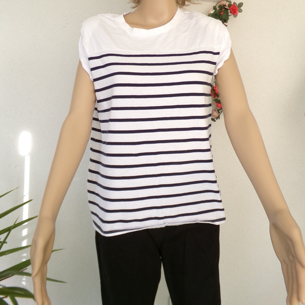 Tee Shirt Marin avec épaulettes KIABI TAILLE M