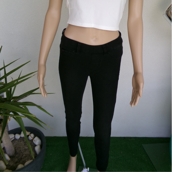 JEAN extensible Noir sans fermeture PULL&BEAR Basic Collection TAILLE 32