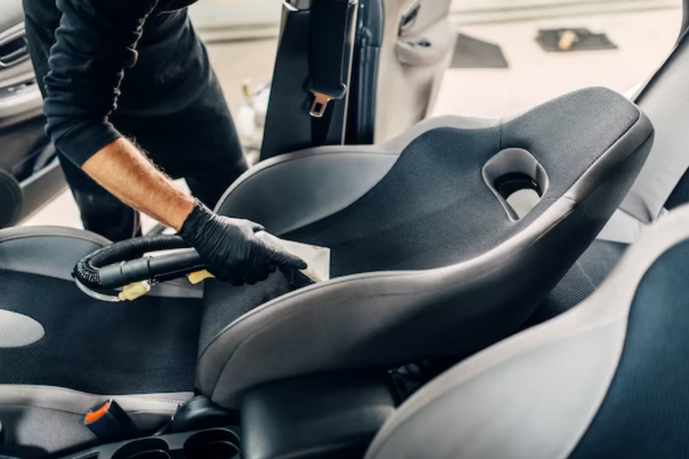 shampoo seat and extraction.