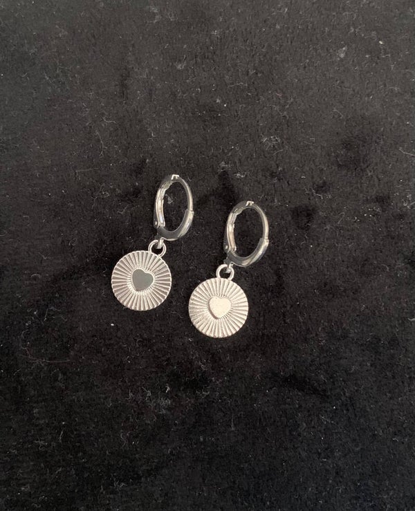 The heart coin earring
