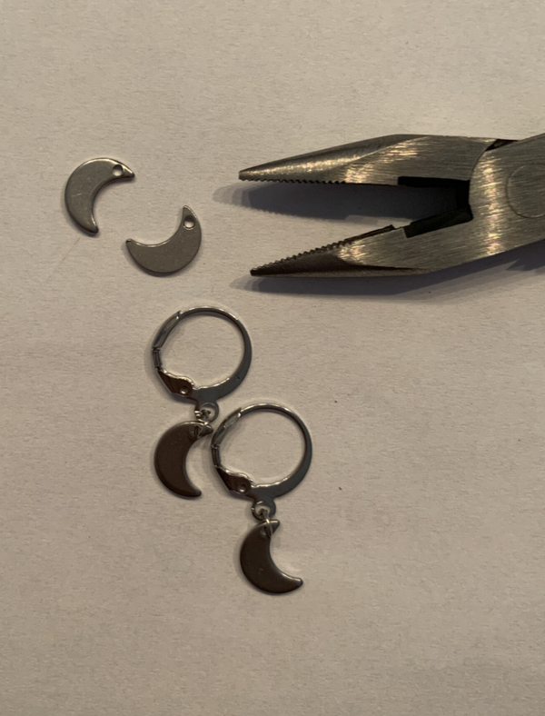 The moon earrings