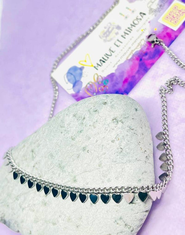 Collier petits cœurs