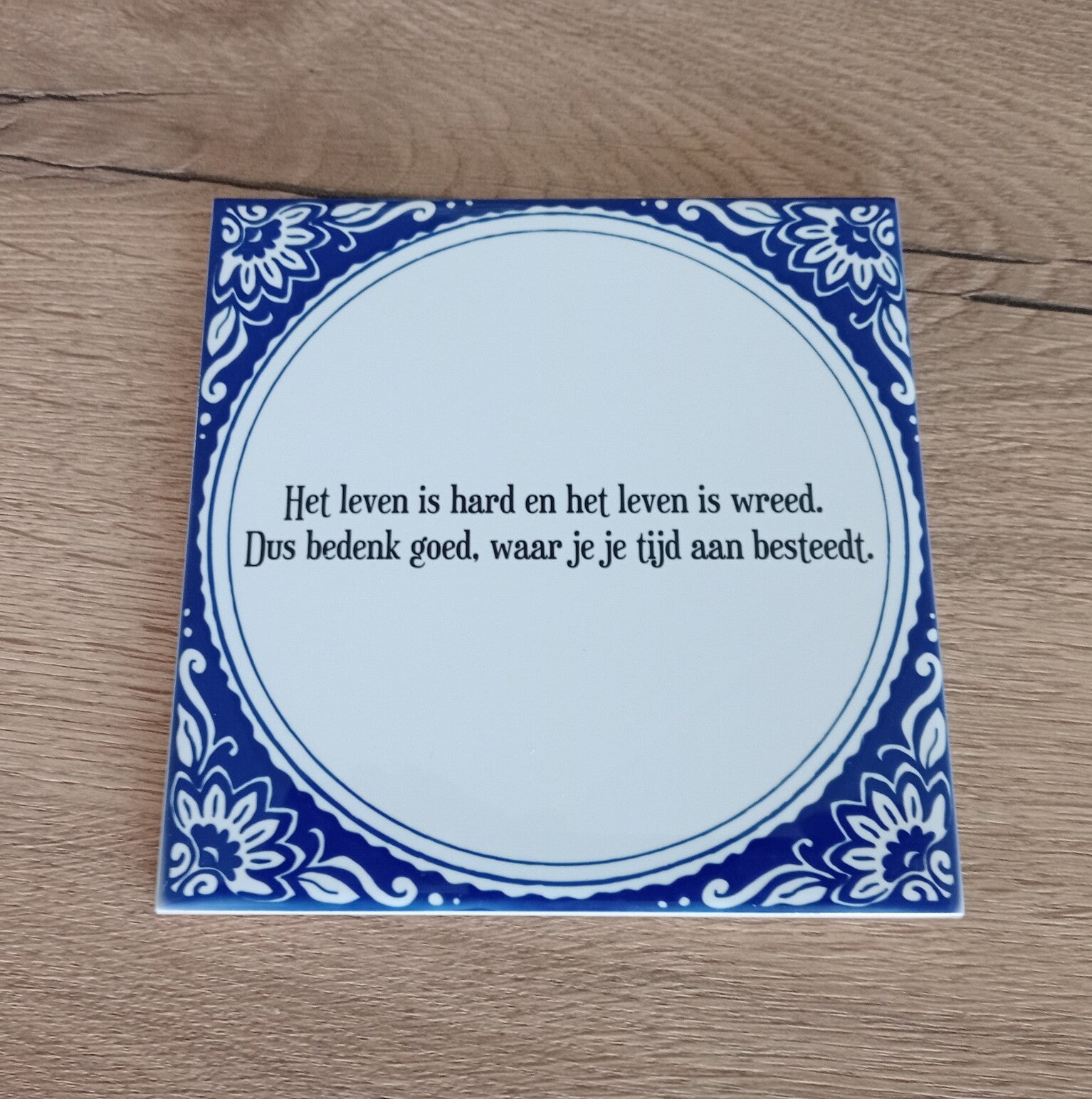 Tegeltje, Tegeltje aan de wand...