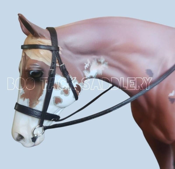 Flat Cavesson Snaffle Bridle