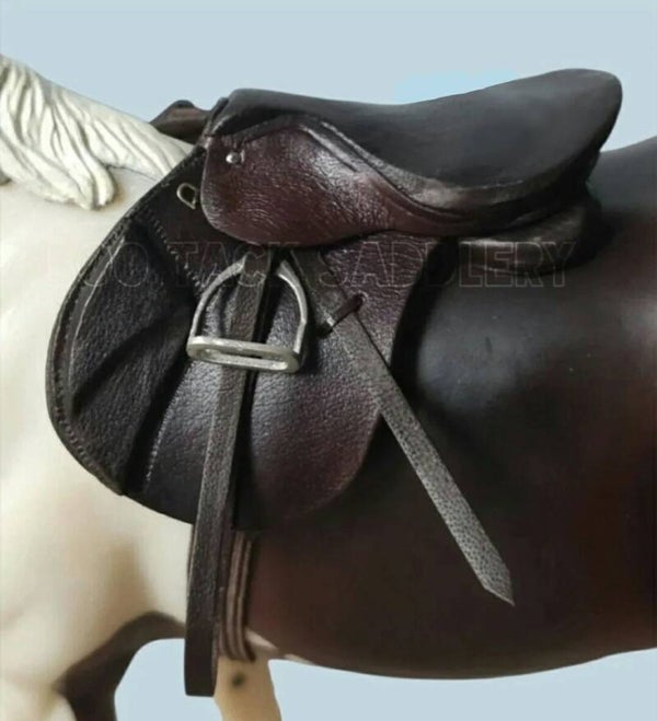 Jumping Saddle - Standard