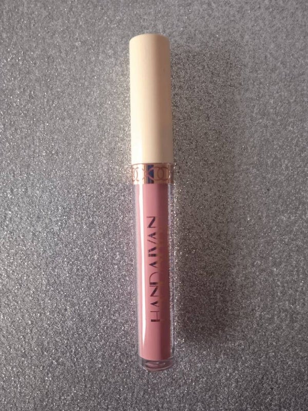 Matte liquid Lipcolour
