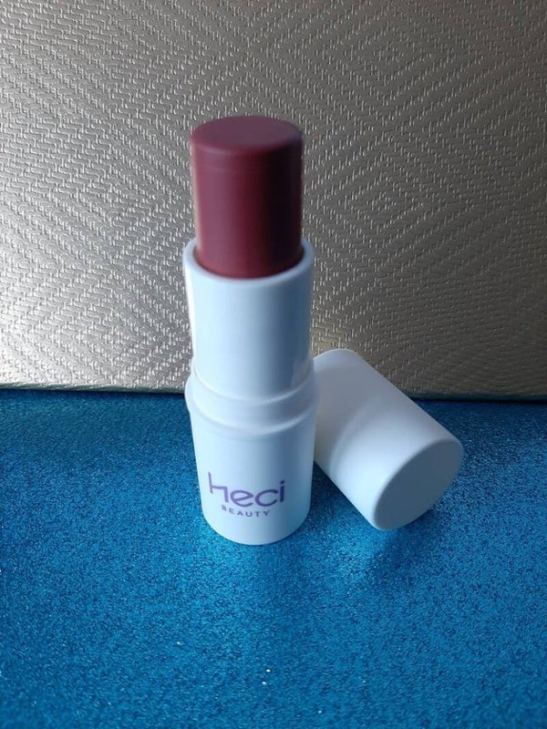 Cream roll blush