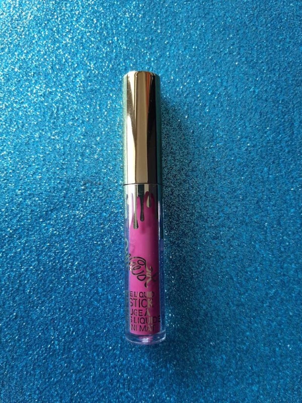 Matte liquid Lipcolour