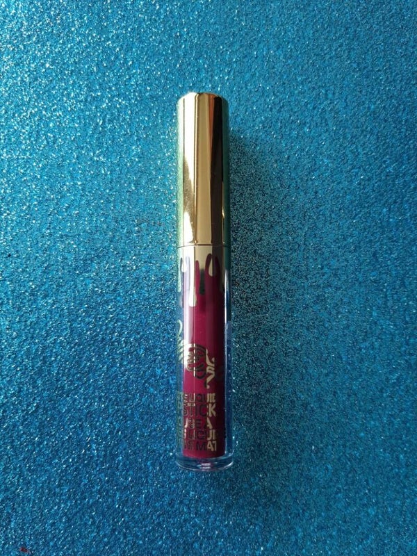 Matte liquid Lipcolour