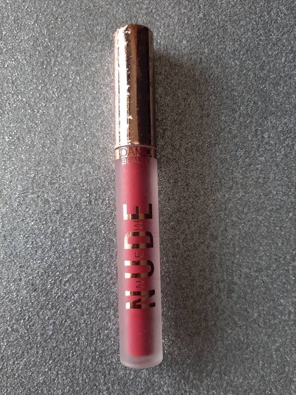 Matte liquid Lipcolour