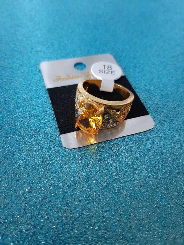 Party/Fashion Ring