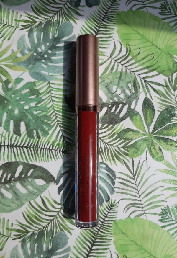 Matte liquid Lipcolour