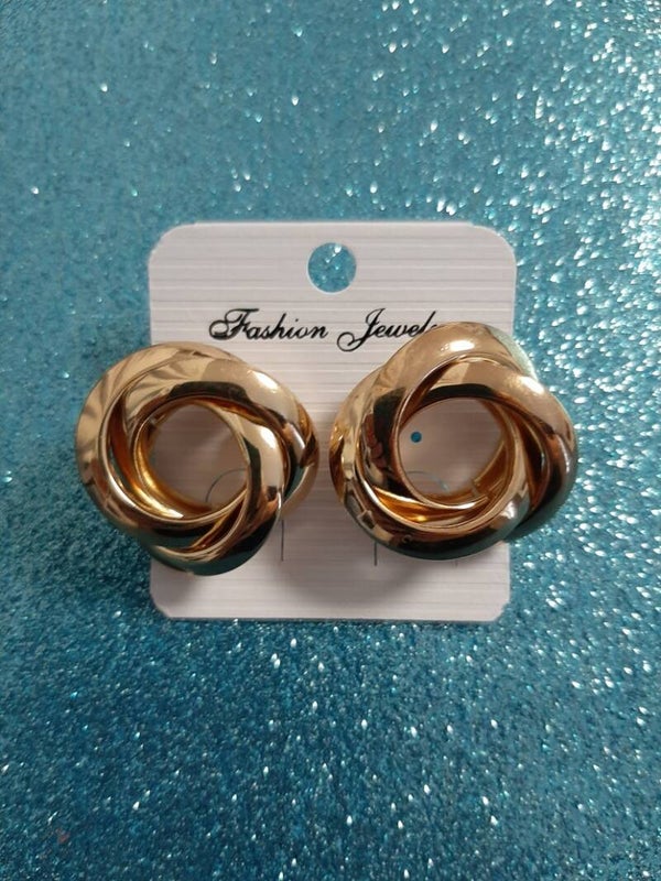 Special Fashion Earrings