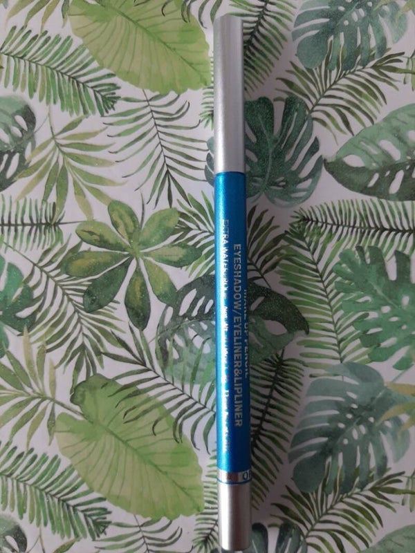 Eyeliner/eyeshadow pencil