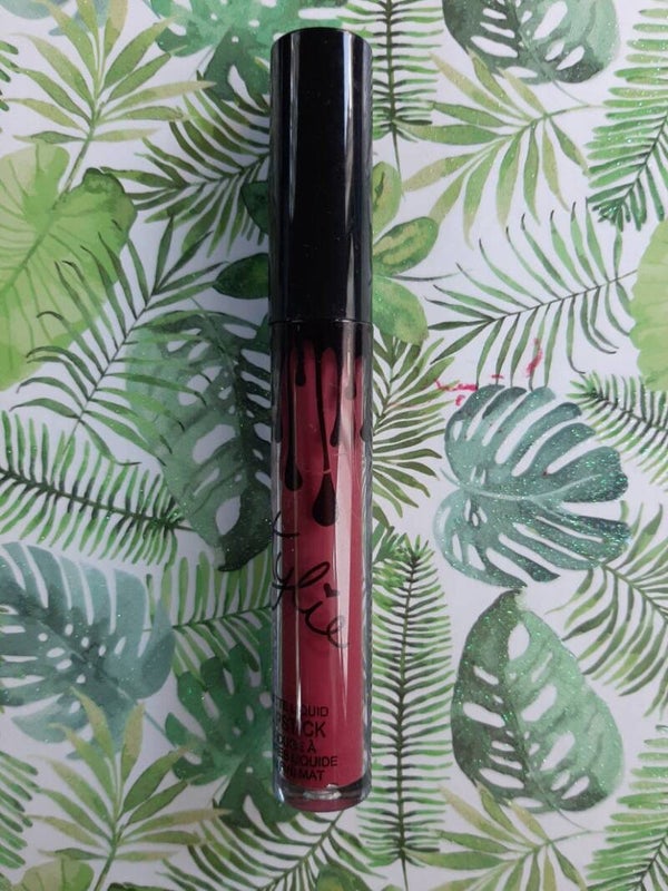 Matte liquid Lipcolour