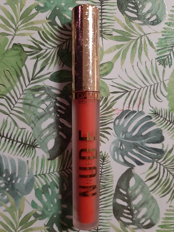 Matte liquid Lipcolour
