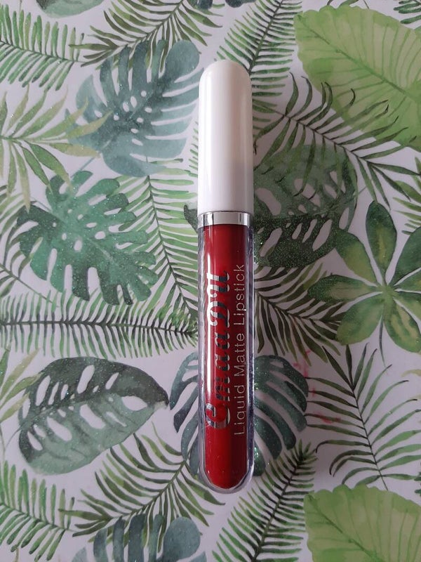 Matte liquid Lipcolour