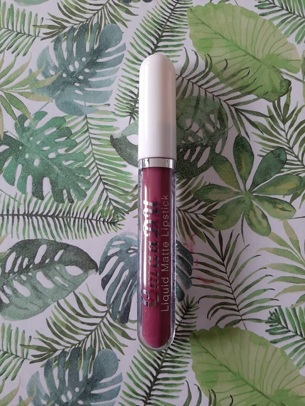 Matte liquid Lipcolour