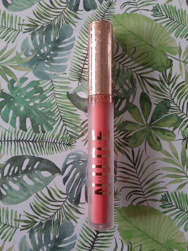 Matte liquid Lipcolour