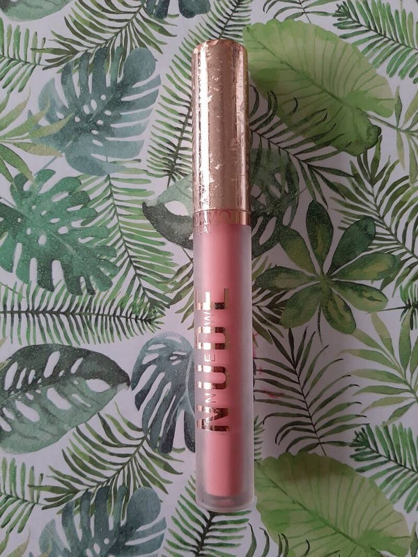Matte liquid Lipcolour