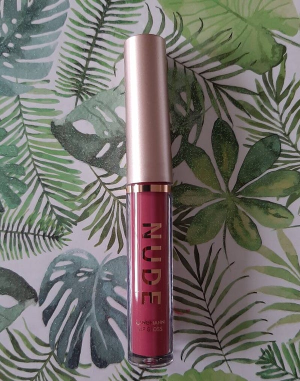 Matte liquid Lipcolour