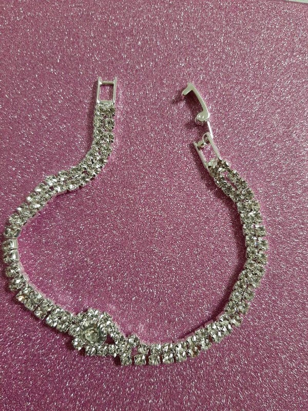 DIAMANTE STYLE BRACELET