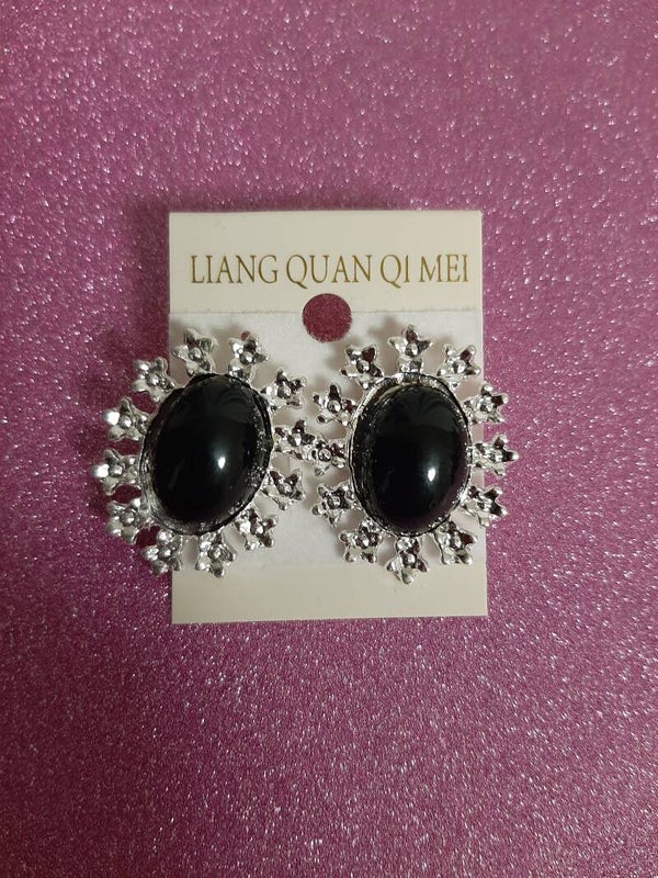 ELEGANT EARRINGS