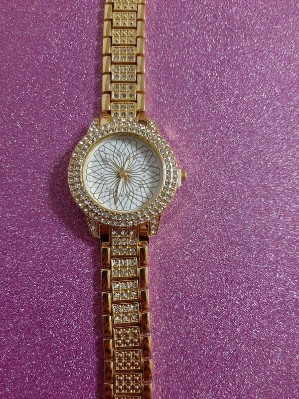 New Sparkling Watch
