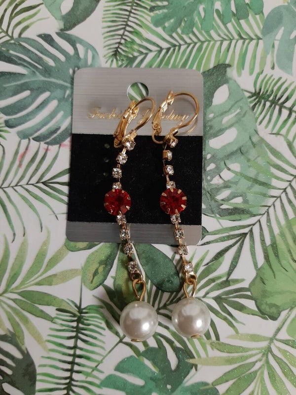 New Sparkling Earrings