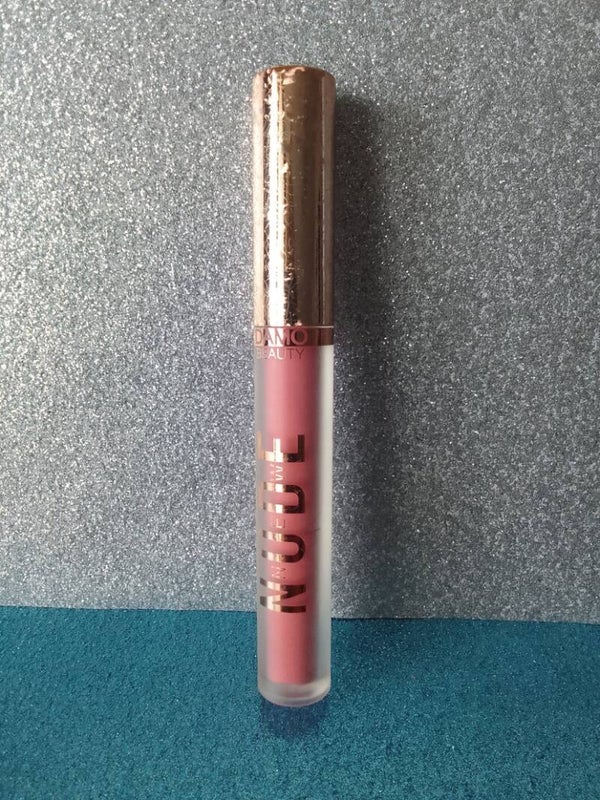 Matte liquid Lipcolour