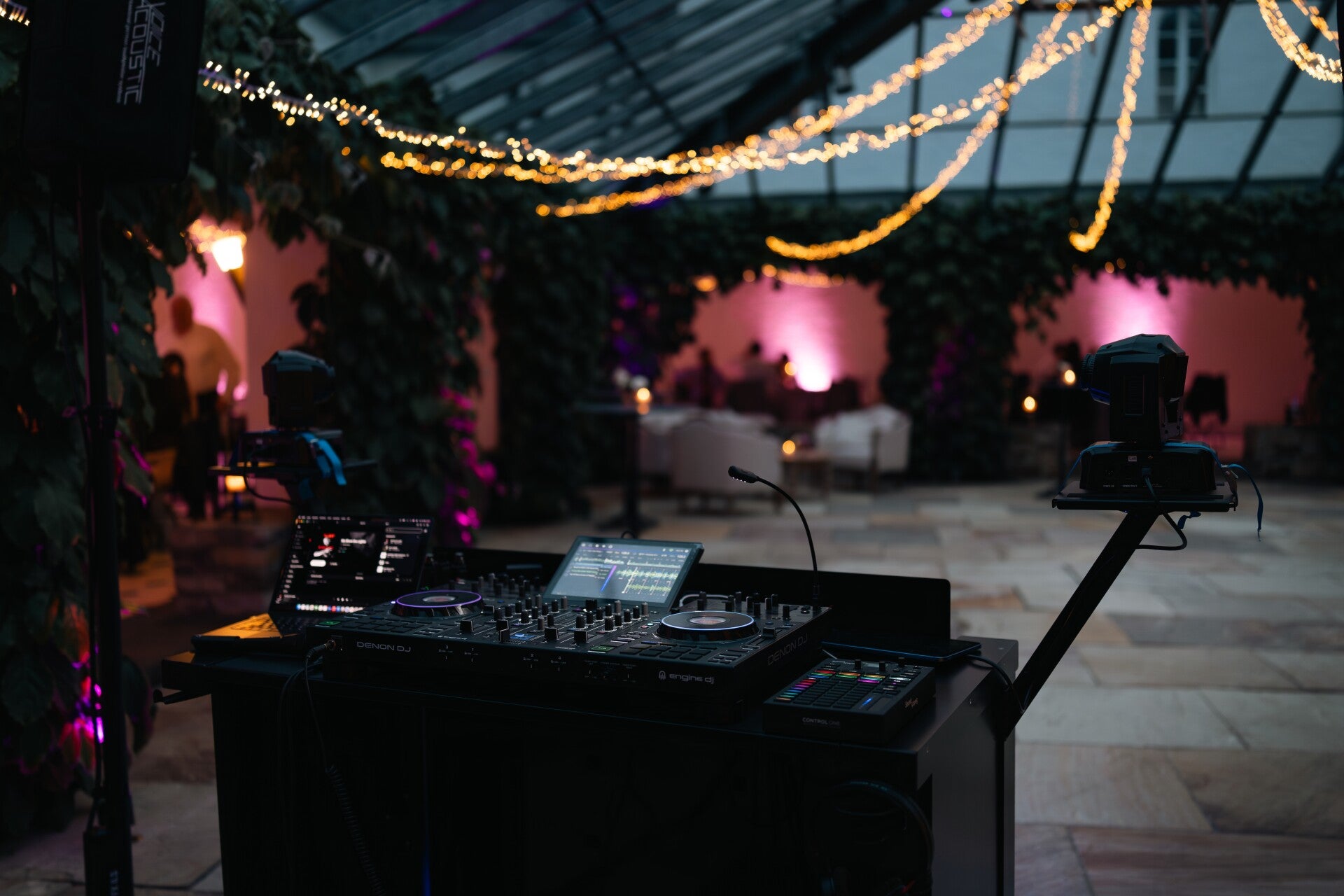 DJ in Koblenz - professionelles Equipment und Soundanlage