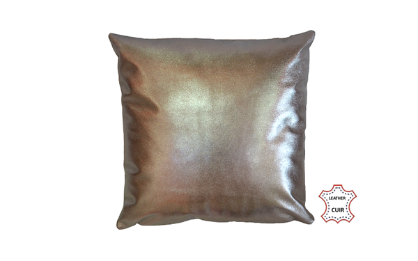 Coussin en cuir argent métallisé