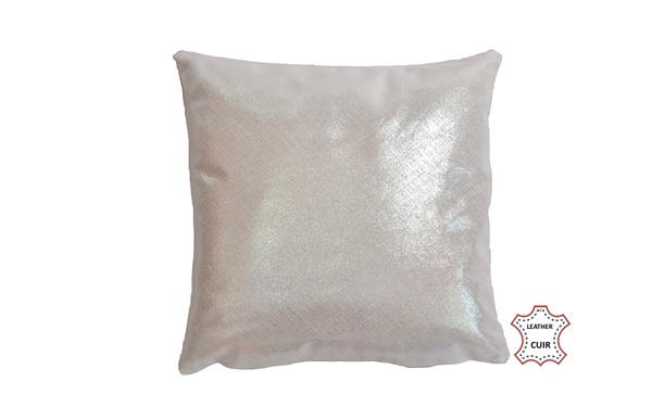 Coussin en cuir suède argent métallisé