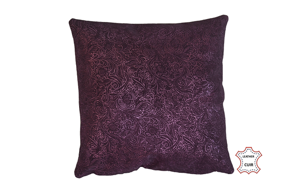 Coussin en cuir suède violet métallisé imprimé fleurs