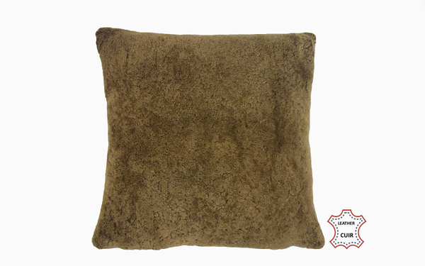 Coussin en peau d'agneau lainé vert