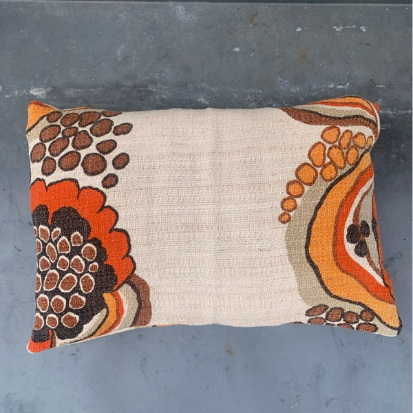 Kussen met originele jaren '70 stof