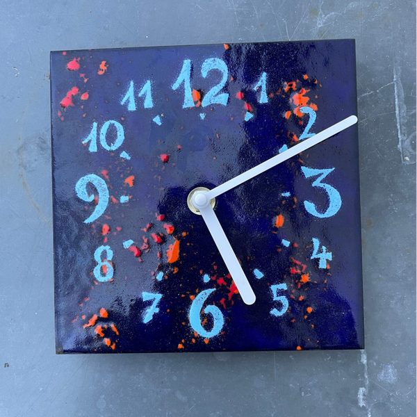 Geëmailleerd klokje, Atelier Sattler