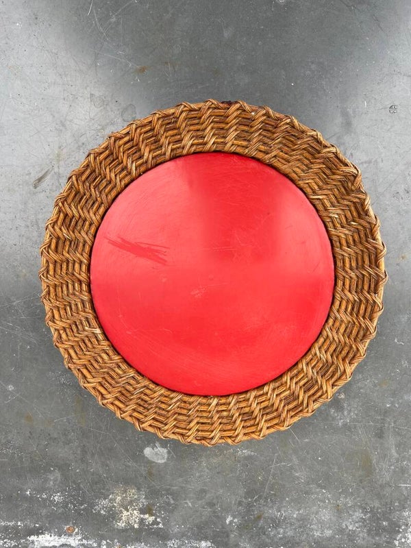 Kunststof bordje met rieten rand