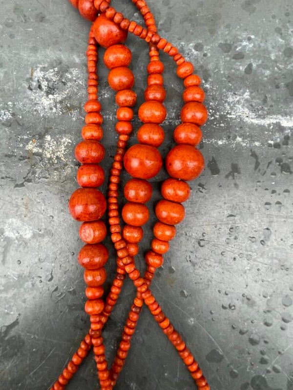 Oranje kralen ketting