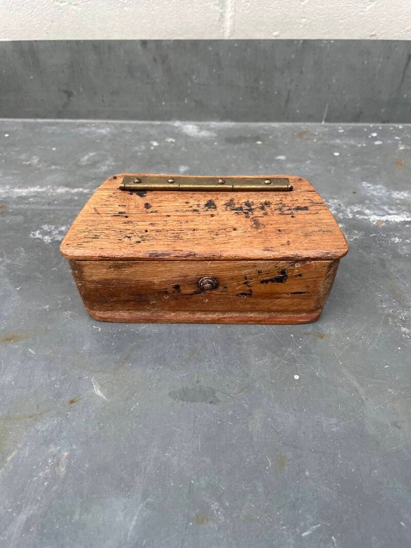 Houten tabaks - of snuifdoos