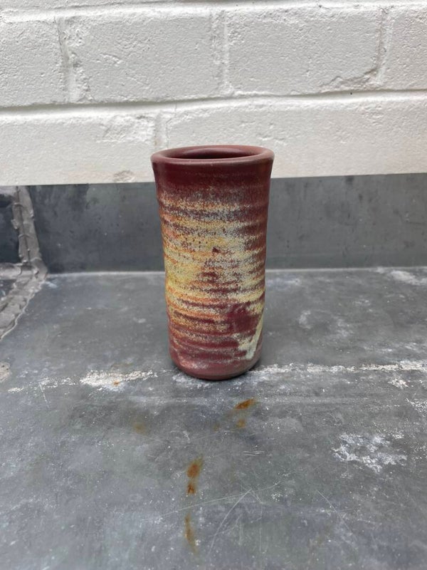 Cilindervaasje, pastel kleuren