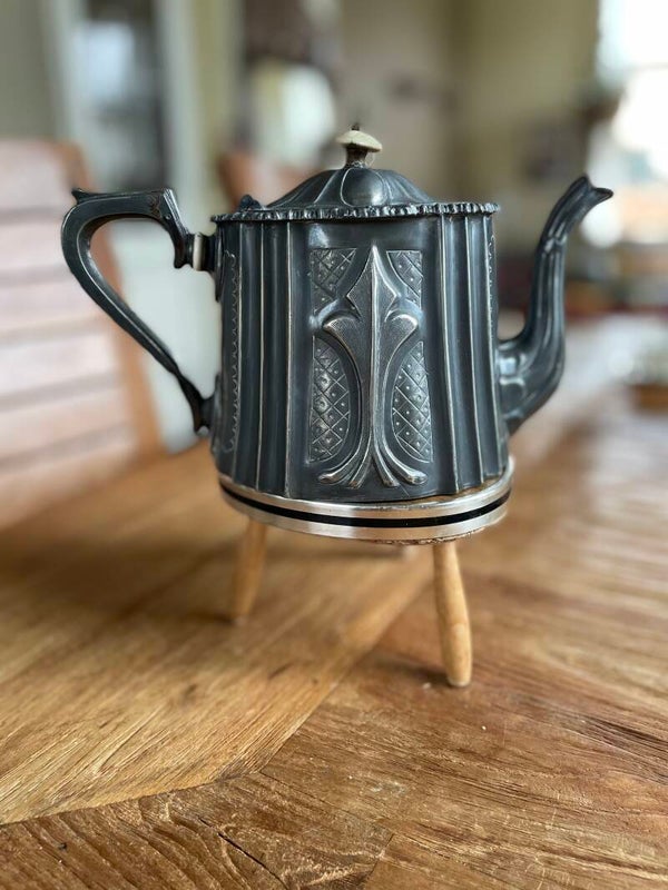 Tinnen theepot met ivoren accenten, antiek